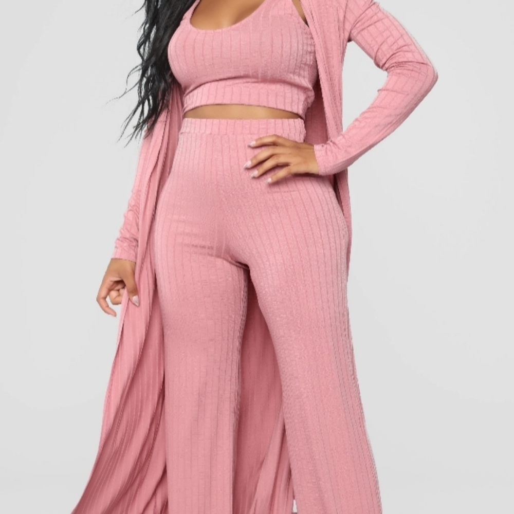 3 pc Women's Pants Set